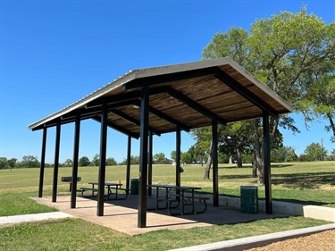 Photo of pavilion at Buena Vista Park.