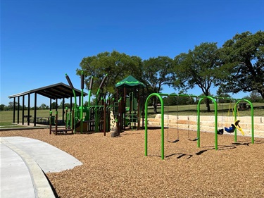 Photo of playground and pavilion at Buena Vista Park.