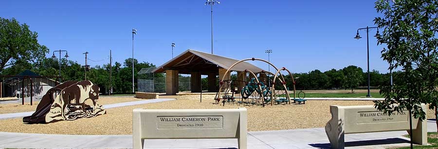 Photo of playground, pavilion and park benches in Northern Gateway Park.